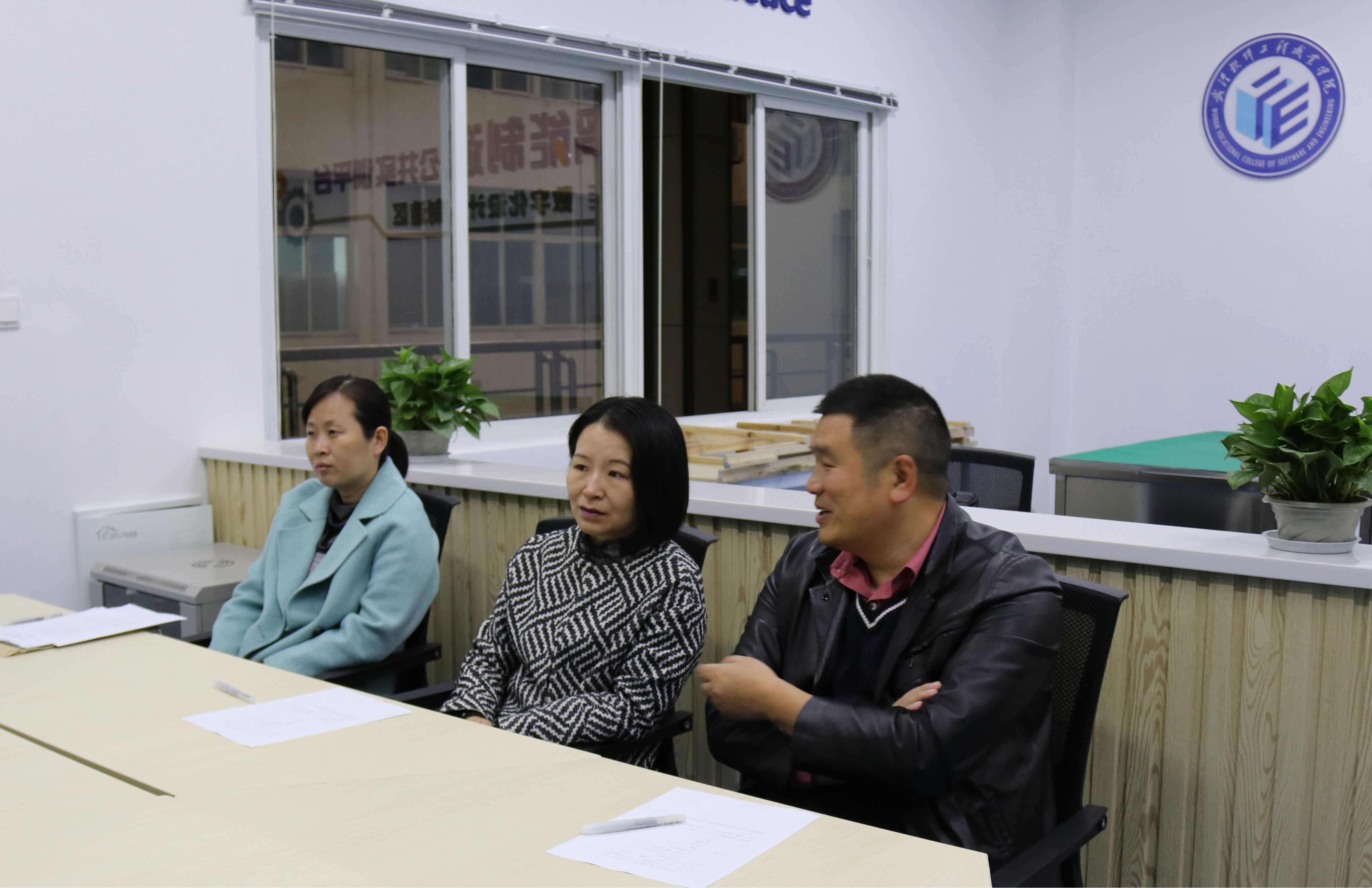 1546051930658085.jpg 1546051930658085.jpg