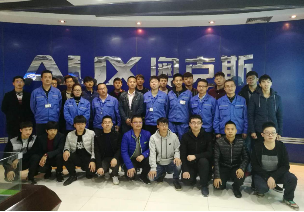 1511922388774184.png 1.png