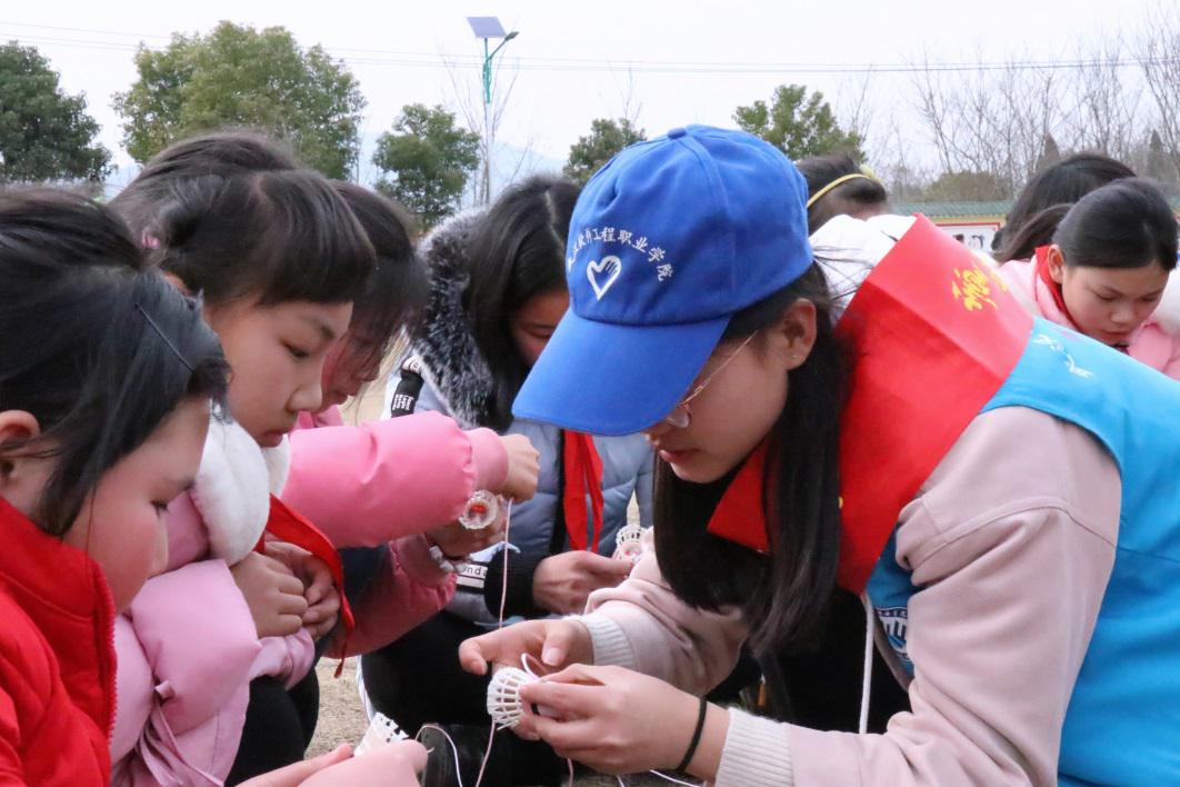 1551746773341887.jpg 1551746773341887.jpg